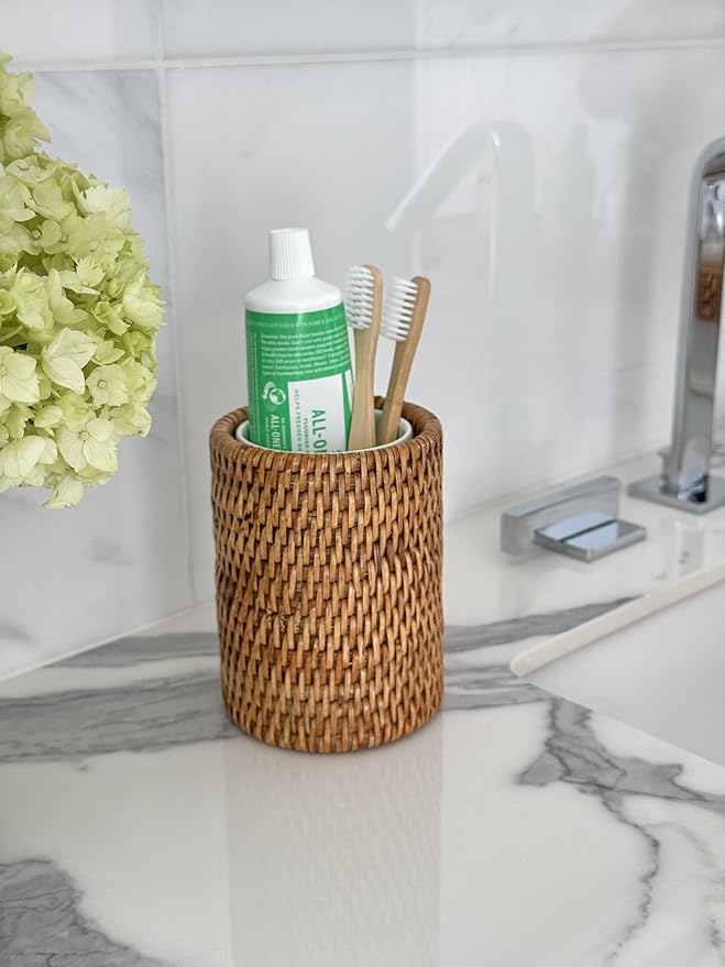 La Jolla Rattan Bathroom Tumbler and Toothbrush Holder (10fl.oz.), Honey-Brown