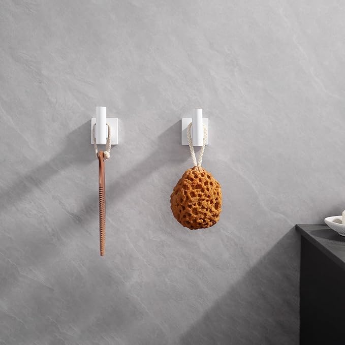 GERZWY Bathroom Hooks, Towel Robe/Coat Clothes Hook Stainless Steel Hanger Wall Hooks Heavy Duty for Bath Wall Mounted 2 Pack, White