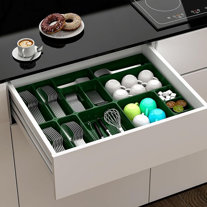 7 Pcs Plastic Drawer Organizer Set,4 Size Small Storage Containers for Organizing Jewelry,Utensil,Junk,Tea,Makeup,Shallow Drawer Organizers Tray Suitable for Office,Desk,Bathroom,Vanity,Kitchen,Green-NeatNest