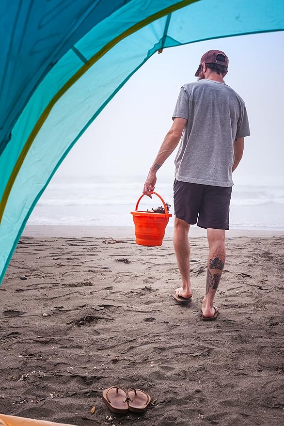 UST FlexWare Collapsible Bucket with Strong, Flexible, Compact, BPA Free Design and Sturdy Handle for Hiking, Backpacking, Camping and Outdoor Survival-NeatNest