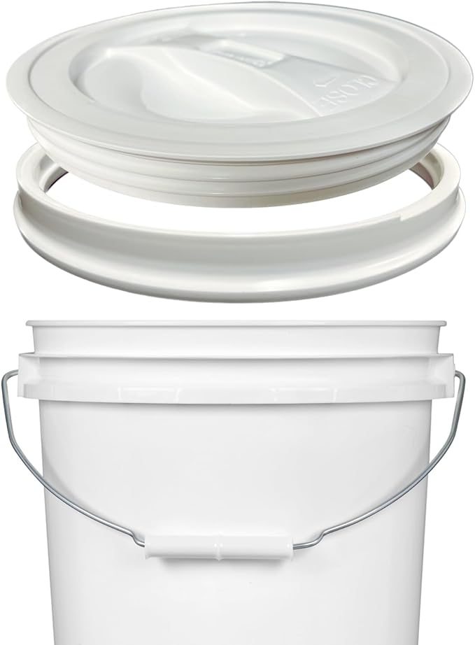 House Naturals 2 Gallon Food Grade BPA Free Made in USA Blue Bucket Container with White Screw on Lid (Pack of 2)