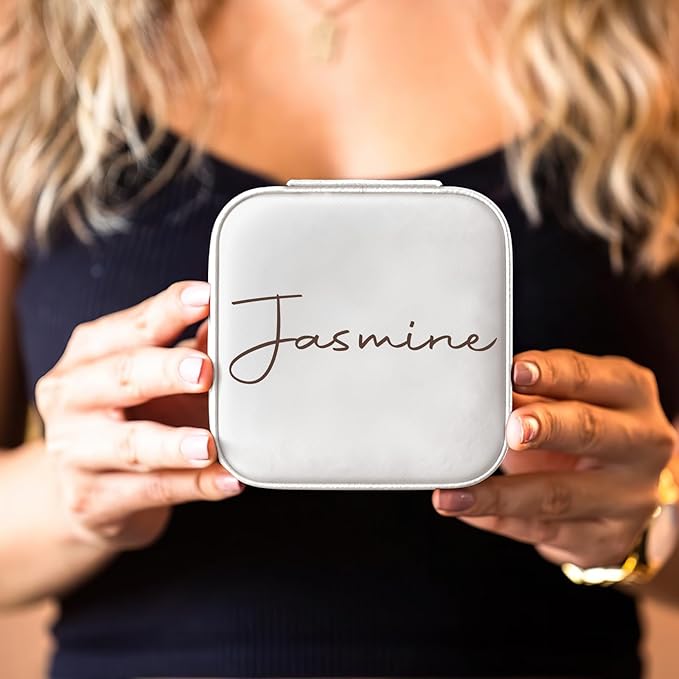 DayOfShe Personalized Name Jewelry Box College Dorm Essentials for Girls Graduation Gifts 2025, Leather Small Travel Jewelry Case for Wedding Gifts Bridesmaid Proposal Gifts-NeatNest