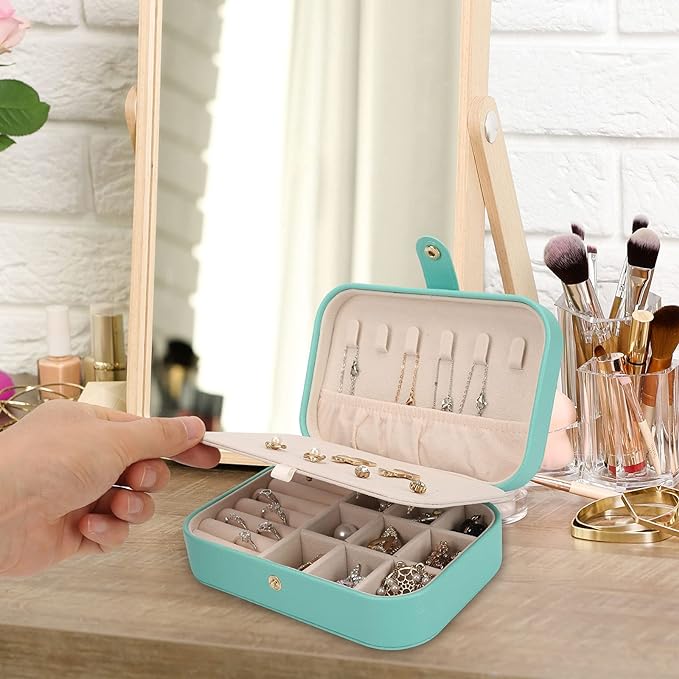 Jewelry Box, Travel Jewelry Organizer Case Small Jewelry Storage and Organizers Craft Containers Travel Mini Organizer/GREEN-NeatNest