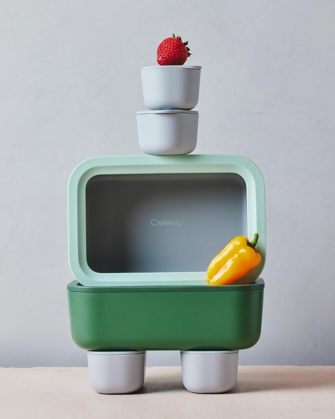 Caraway Glass Food Storage - 6.6 Cup Ceramic Coated Container - Non-Toxic, Non-Stick Lunch Box With Lids - Dishwasher, Oven, & Microwave Safe - Perracotta-NeatNest