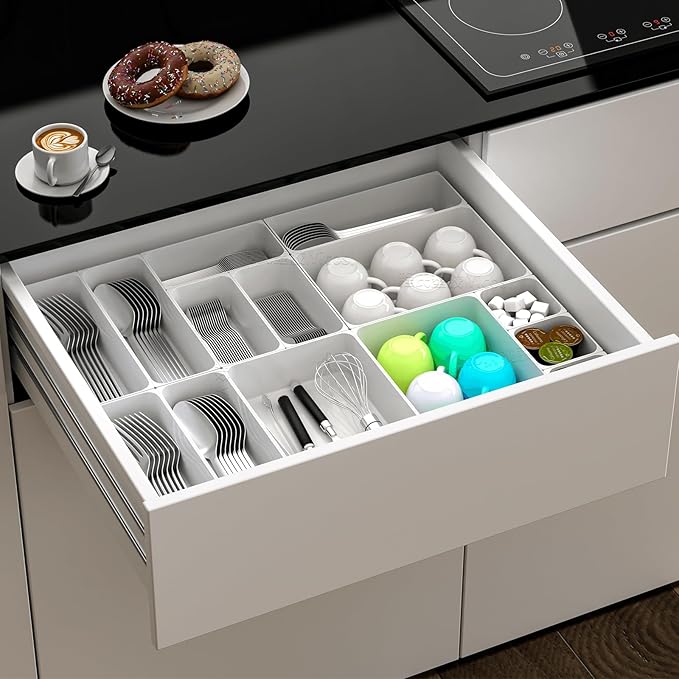 7 Pcs Plastic Drawer Organizer Set,4 Size Small Storage Containers for Organizing Jewelry,Utensil,Junk,Tea,Makeup,Shallow Drawer Organizers Tray Suitable for Office,Desk,Bathroom,Vanity,Kitchen,White-NeatNest