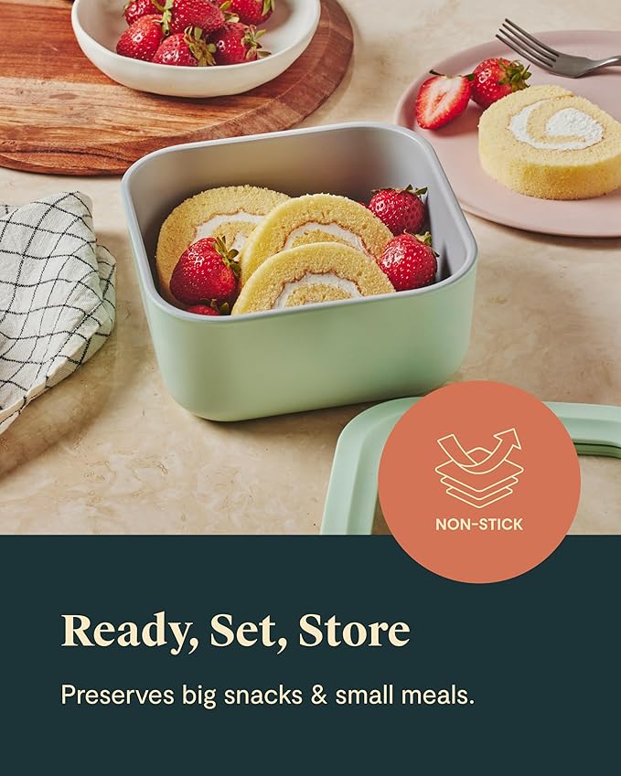 Caraway Glass Food Storage - 4.4 Cup Ceramic Coated Food Container - Non Toxic, Non Stick Lunch Box with Glass Lids. Dishwasher, Oven, & Microwave Safe - Navy-NeatNest