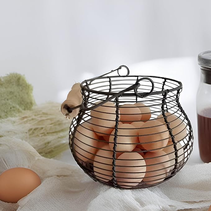 LINCOUNTRY. Farmhouse Wire Egg Baskets for Gathering Fresh Egg With Handle, Round Metal Chicken Basket Collecting Fresh Egg Holder, Vintage Style for Countertop Kitchen