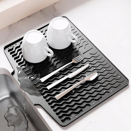 Dish Drying Mat with Drain, Silicone Mat for Kitchen Counter, Non-Slip Drainer Mat for Kitchen Sink, Countertop Dish Drying Rack, Heat Resistant Kitchen Accesories(Black, 15.6"x13")